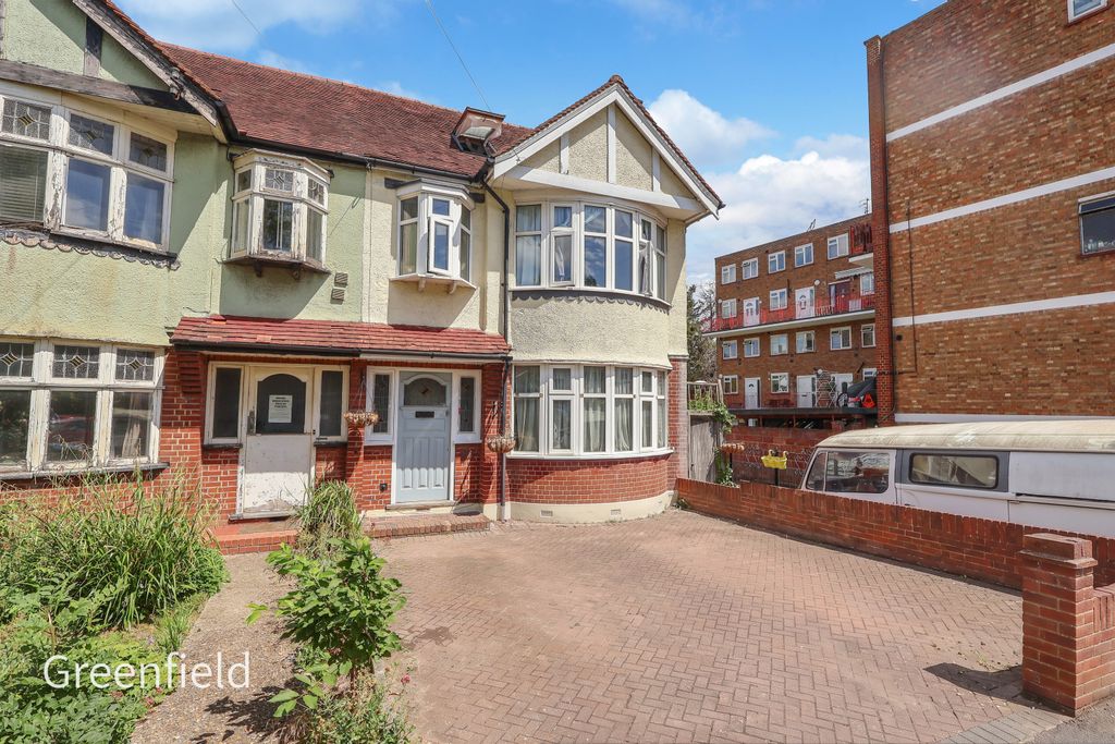 Property photo 1 of 14