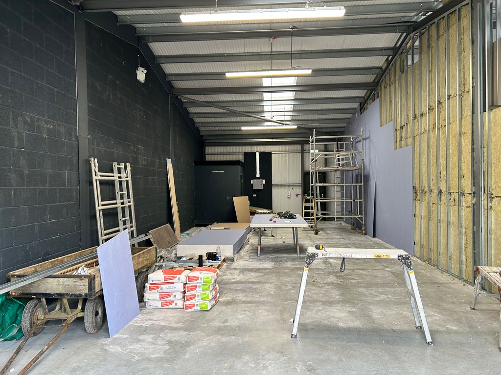 Property photo 3 of 4