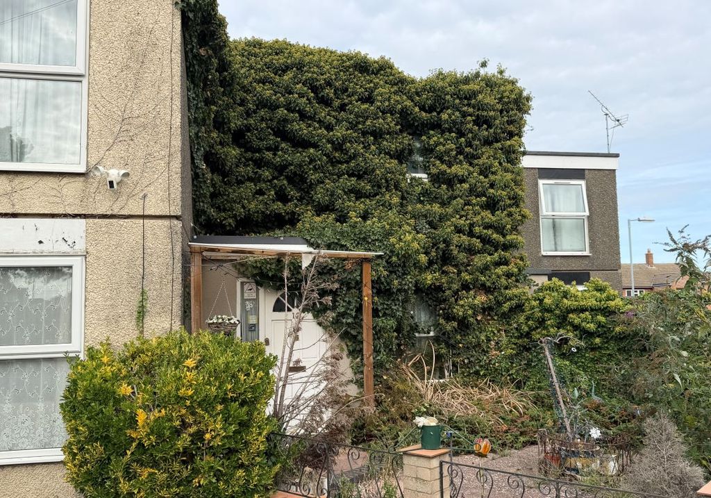 Property photo 2 of 2