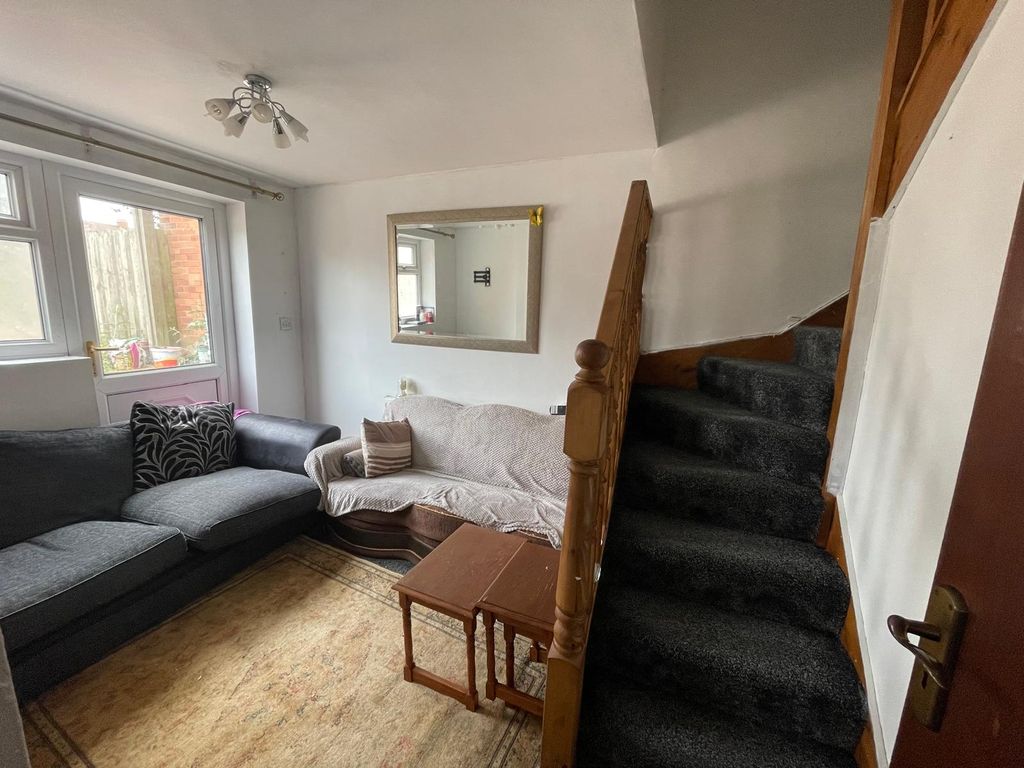 Property photo 2 of 6