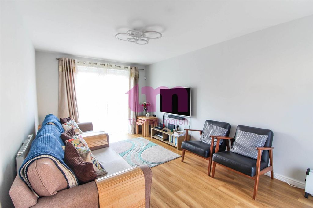 Property photo 2 of 15