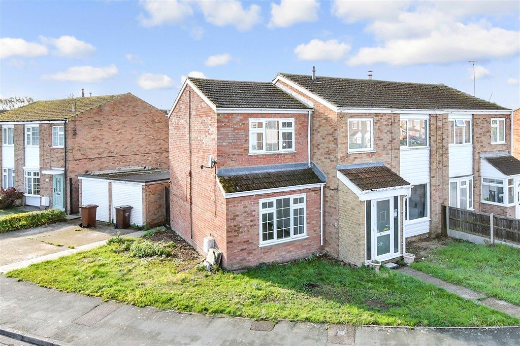 Property photo 3 of 7 External (Web)