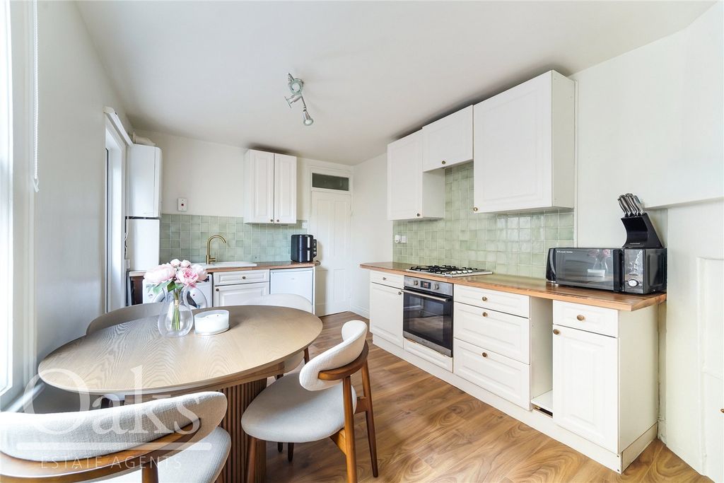 Property photo 1 of 10 Picture No. 08