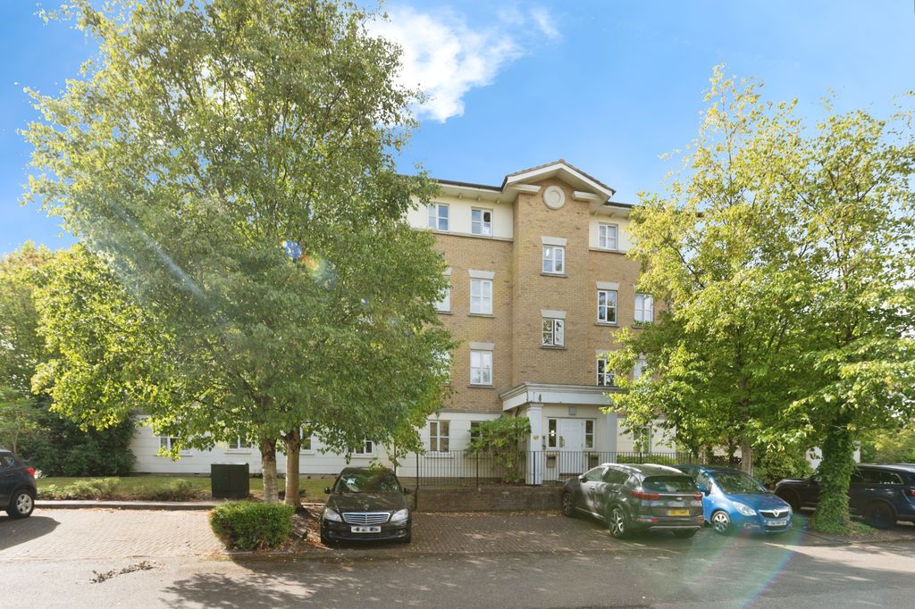 Property photo 1 of 13