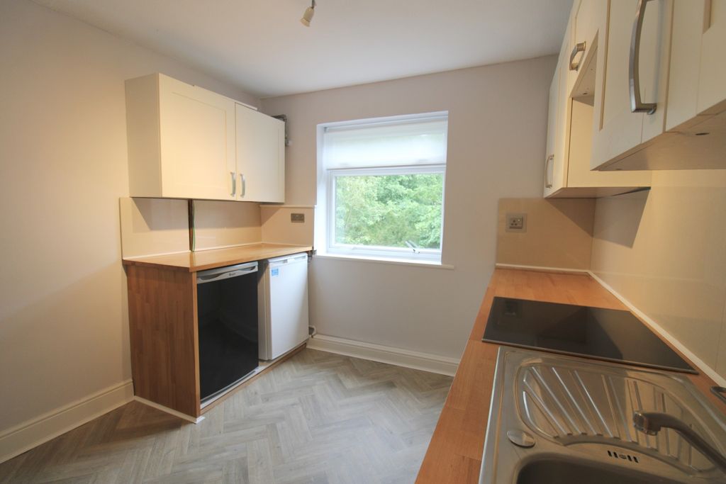 Property photo 3 of 7 Img_4501