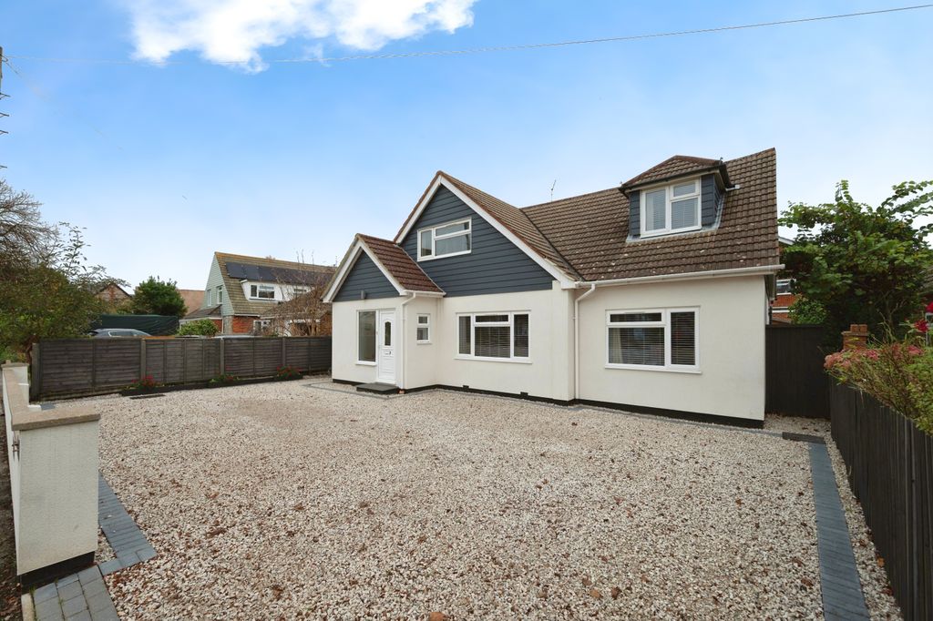 Property photo 1 of 19 Photography