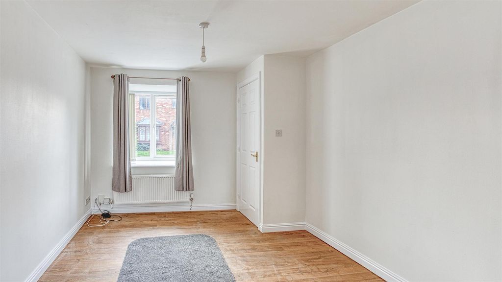 Property photo 3 of 15 316A2105_Hdr.Jpg