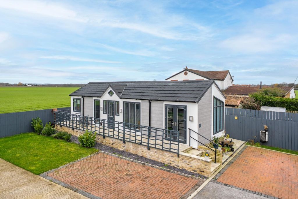 Property photo 1 of 14 Dsc02710-Edit.Jpg