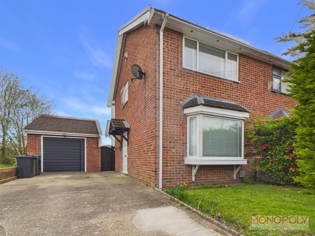 Property photo 1 of 11 Cam01943G0-Pr0663-Still011.Jpg