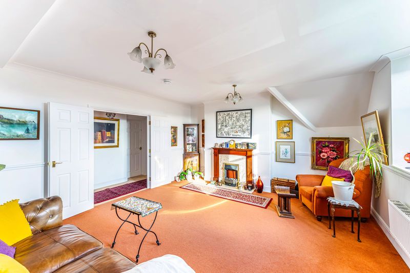 Property photo 2 of 25 Photo 24