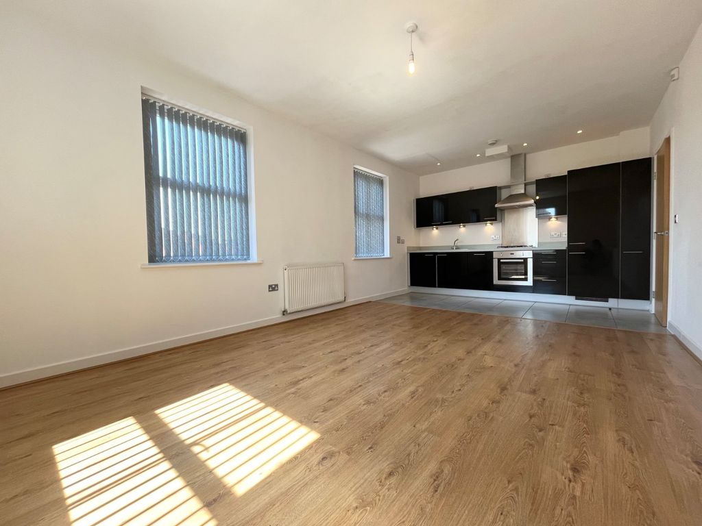 Property photo 3 of 18 Picture No. 27