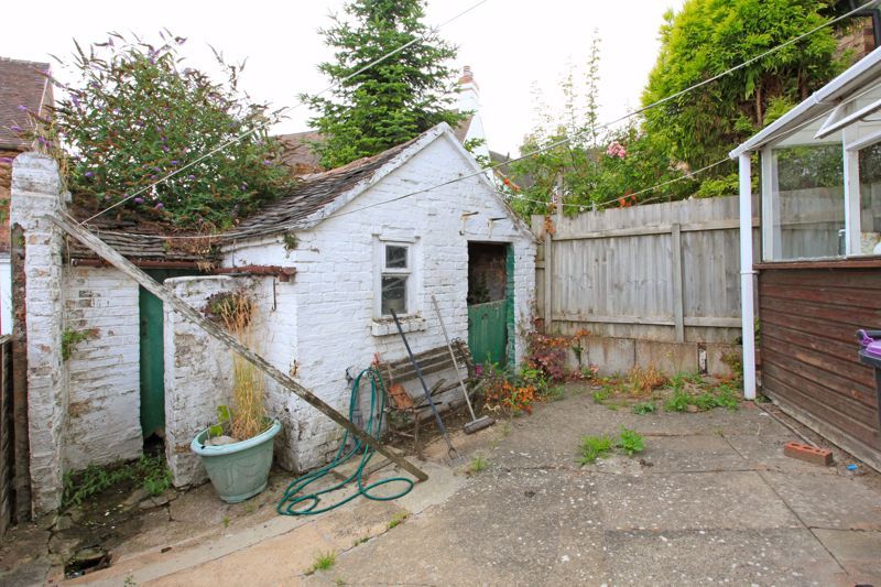 Property photo 3 of 4 Photo 10