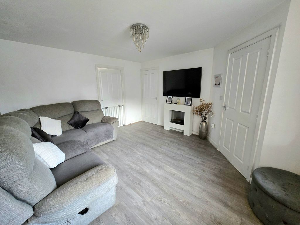 Additional image 8 of 3 bed semi-detached house for saleFfordd Cadfan, Bridgend CF31