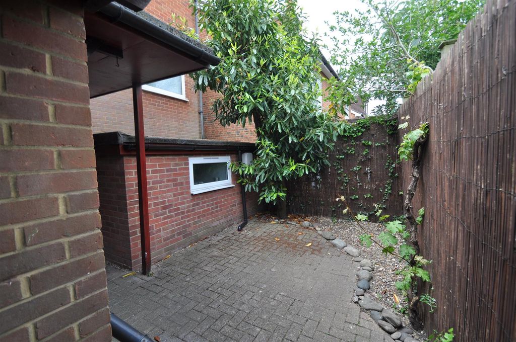 Property photo 2 of 10 Dsc_0547 (1).Jpg