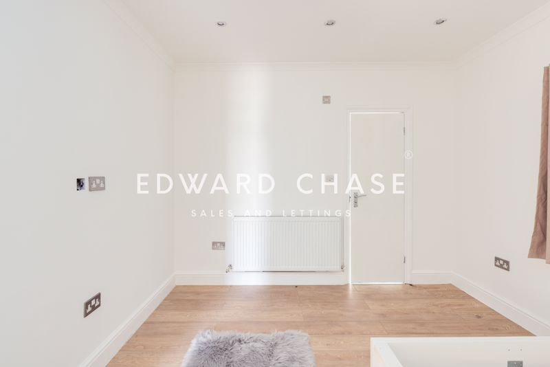 Property photo 3 of 13 Photo 3