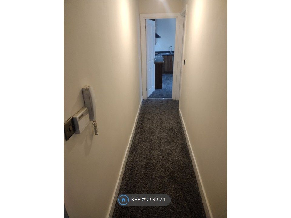 Property photo 3 of 4