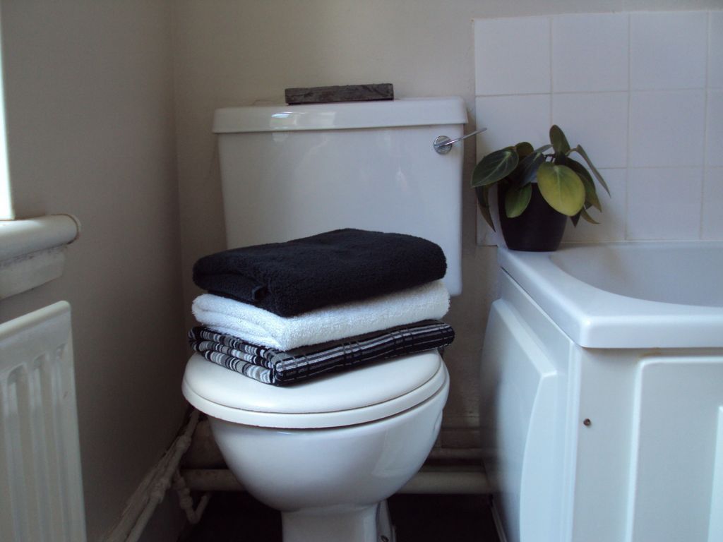 Property photo 2 of 11