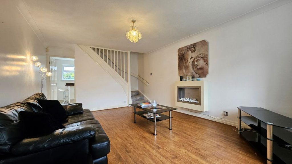 Property photo 2 of 17 2