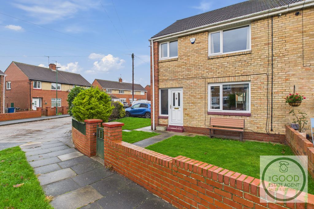 Property photo 1 of 21