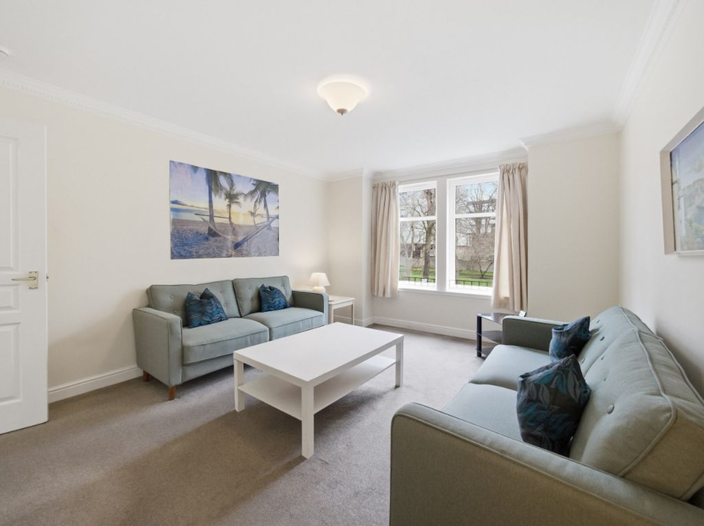 Property photo 3 of 17 Picture 3