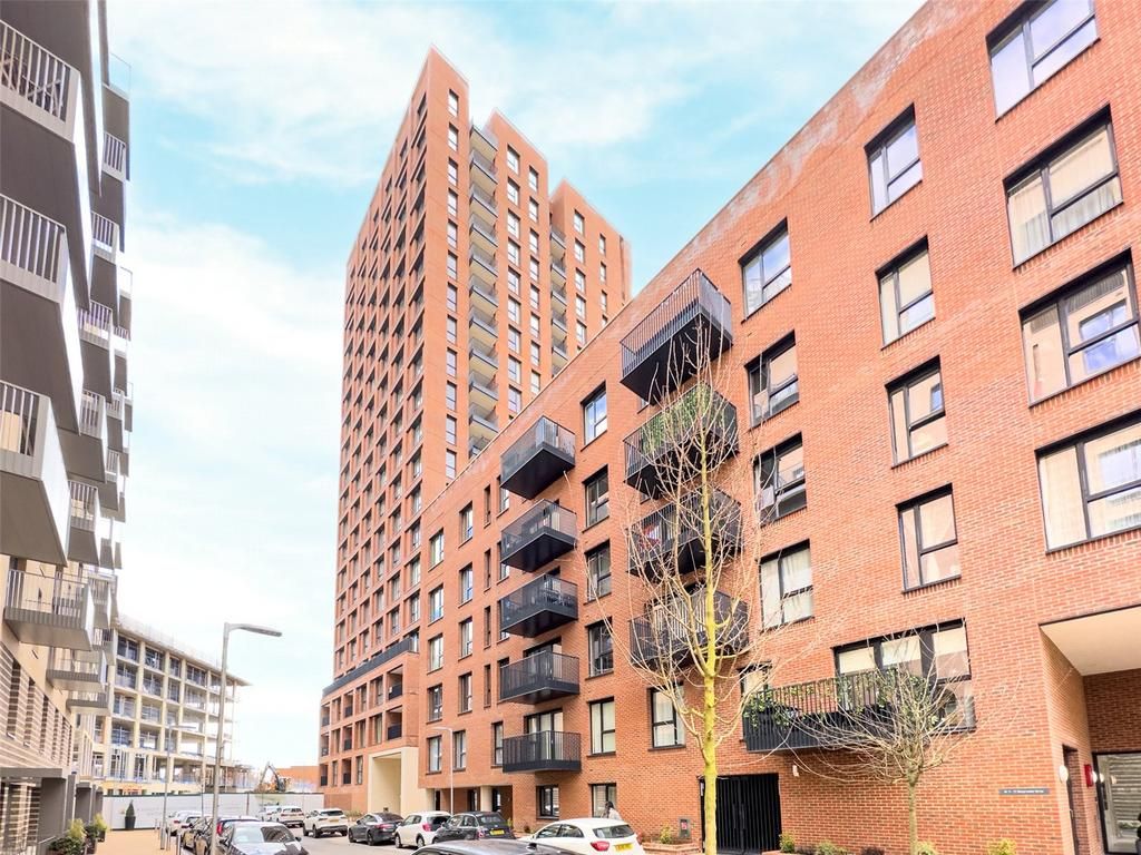 Property photo 1 of 2