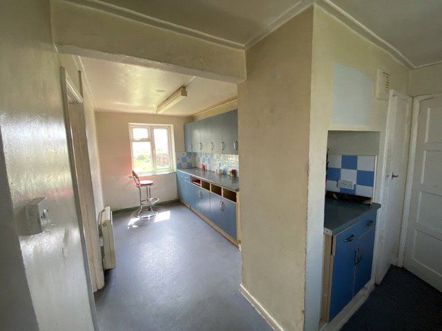 Property photo 2 of 4 Kitchen