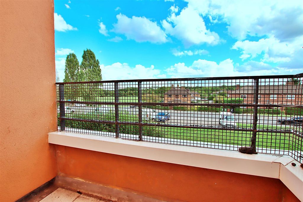 Property photo 2 of 8 Img_7586.Jpg