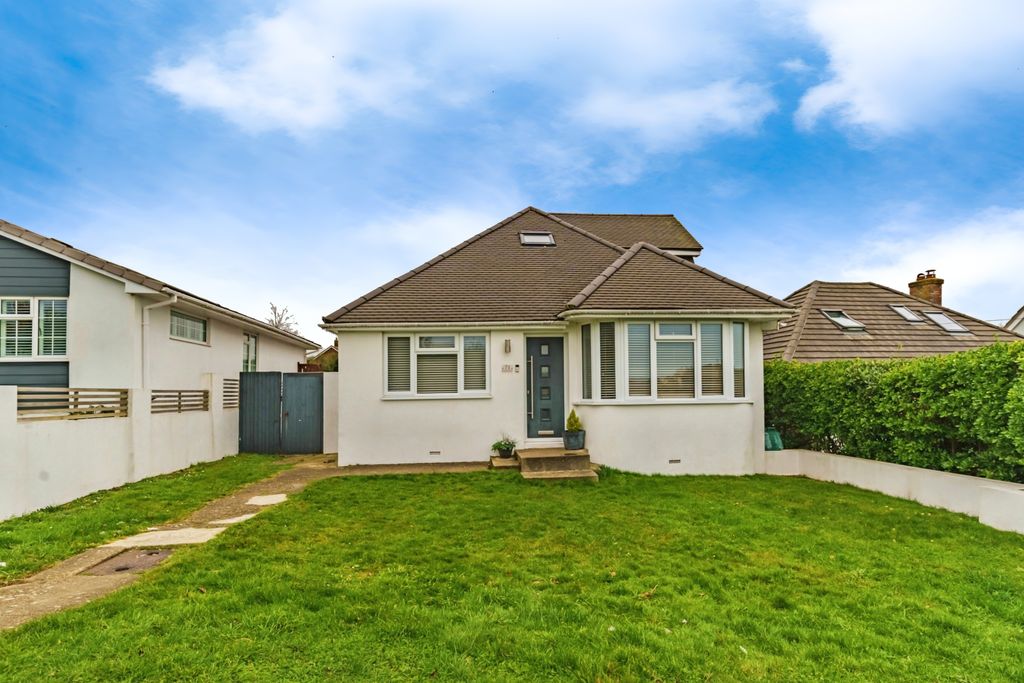 Property photo 1 of 16 Photography