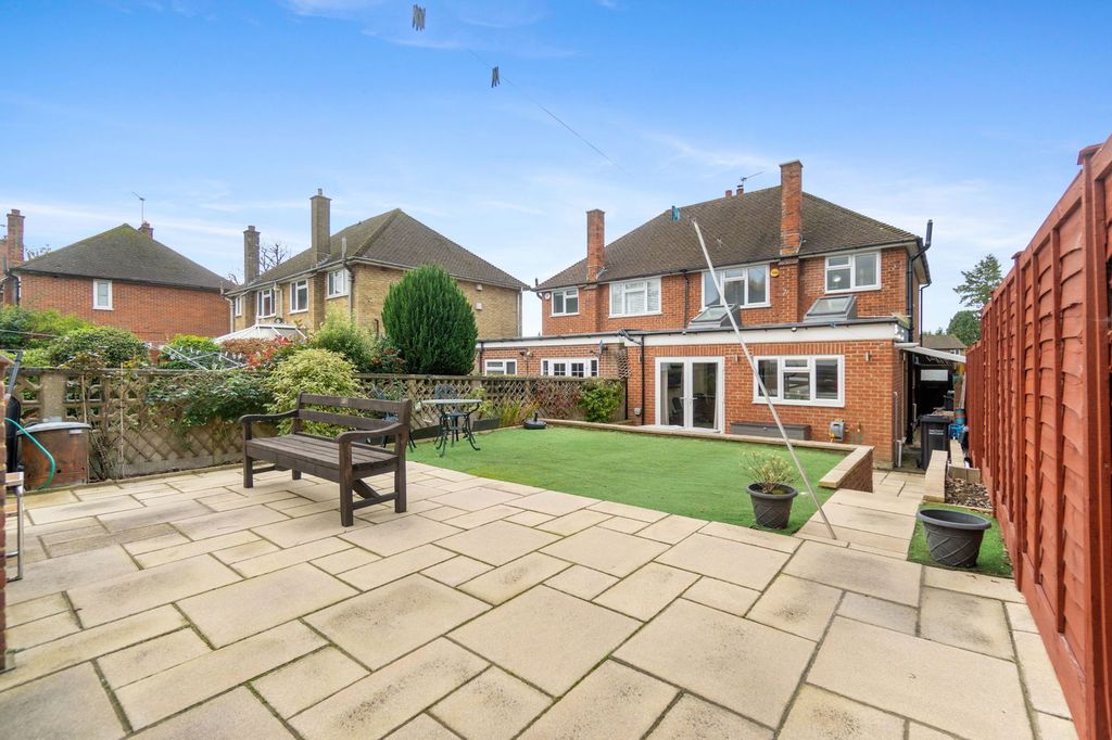 Property photo 3 of 17