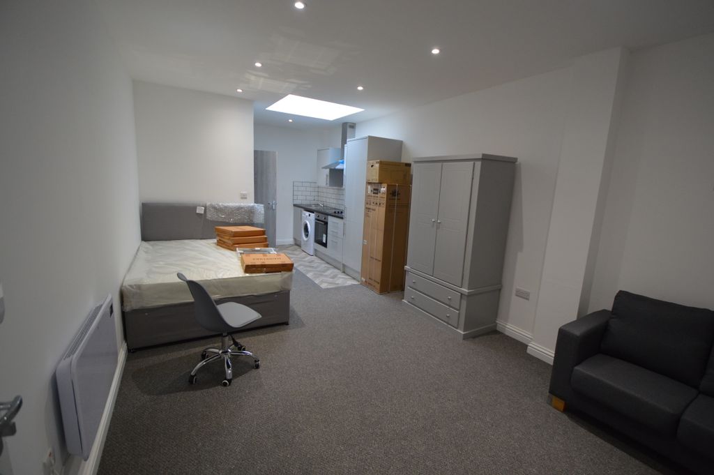 Property photo 1 of 3