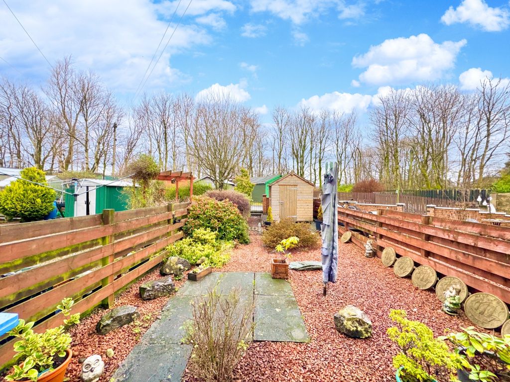 Property photo 2 of 36 Img_3571