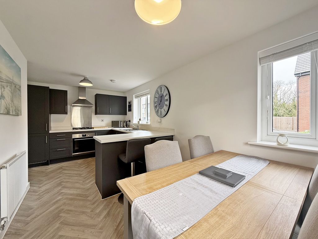 Property photo 3 of 31 Kitchen-Diner