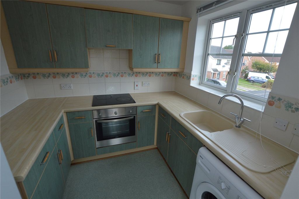 Property photo 2 of 8 Picture No. 55