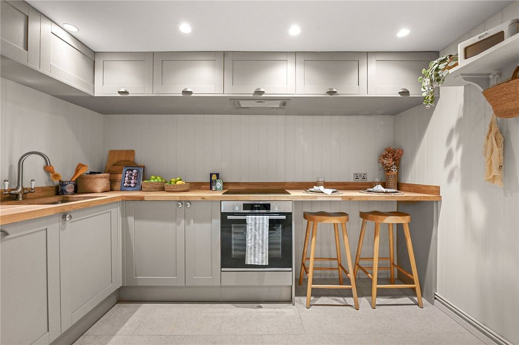 Property photo 2 of 11 A08J3000005Pss3Iao_Mal240220_23.Jpg