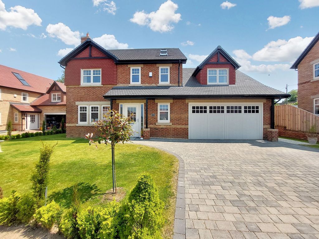 Property photo 1 of 32