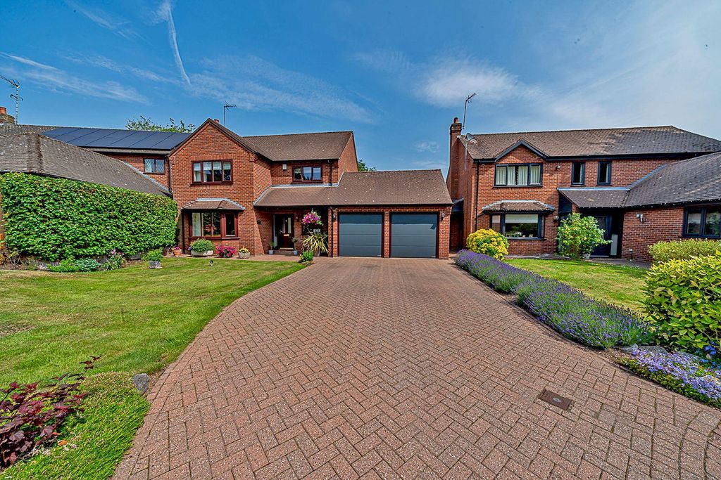 Property photo 1 of 29