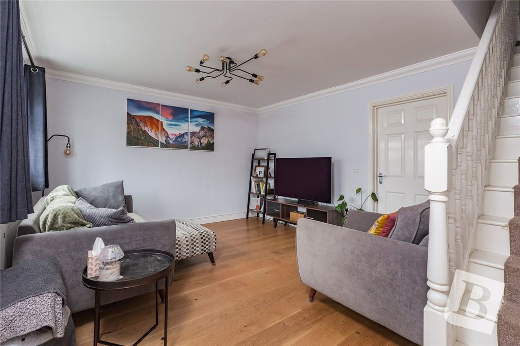 Property photo 2 of 15 Living Room