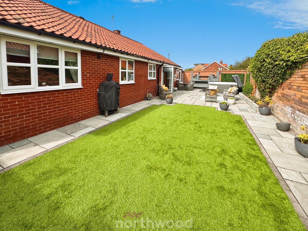 Property photo 1 of 26