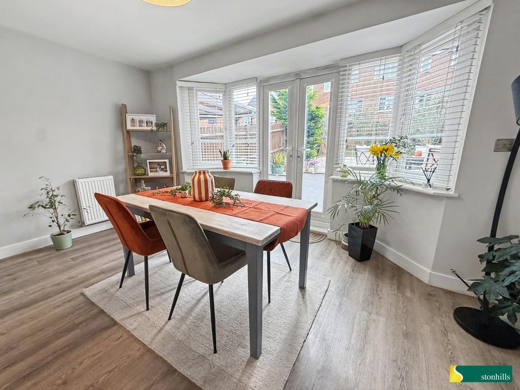 Property photo 3 of 18 13.Jpg