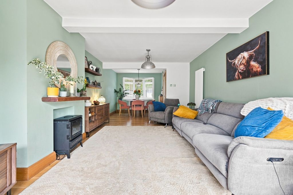 Property photo 2 of 24 5422434