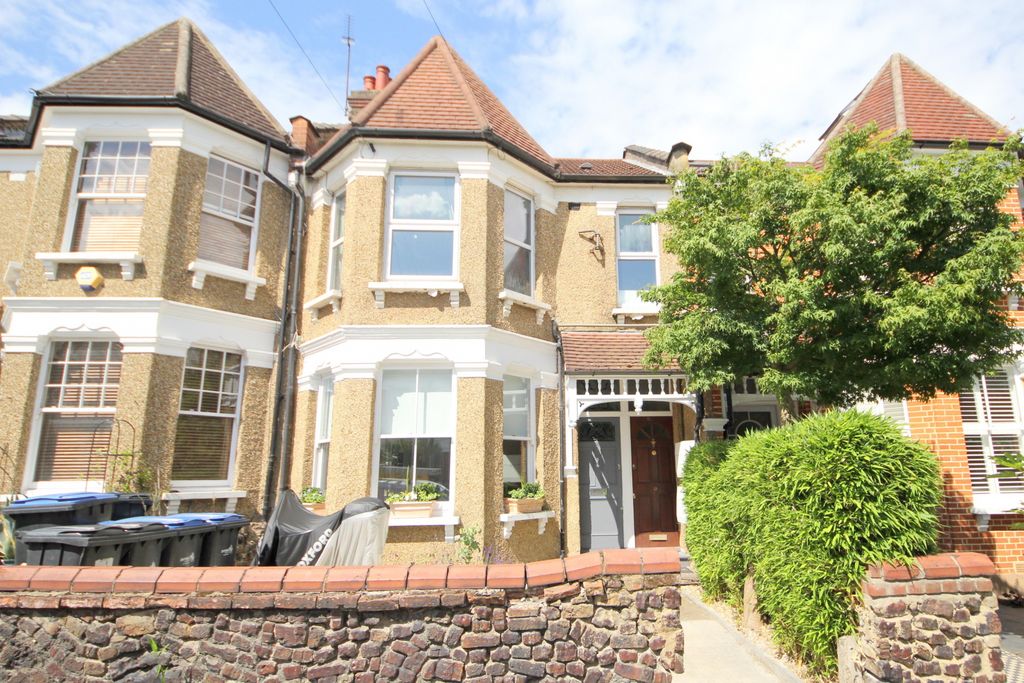 Property photo 1 of 13 1 Bedroom Flat For Rent