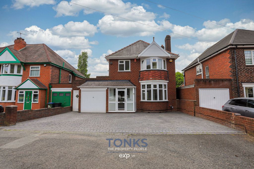Property photo 1 of 30