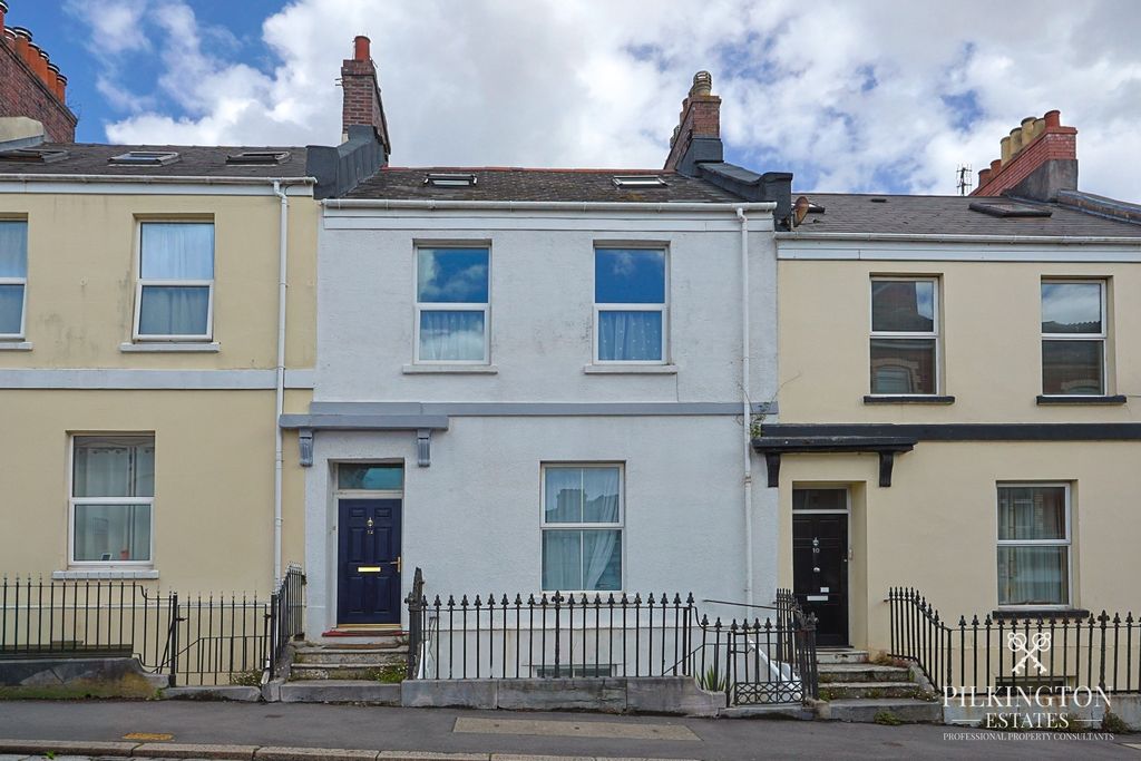 Property photo 1 of 16 5262030