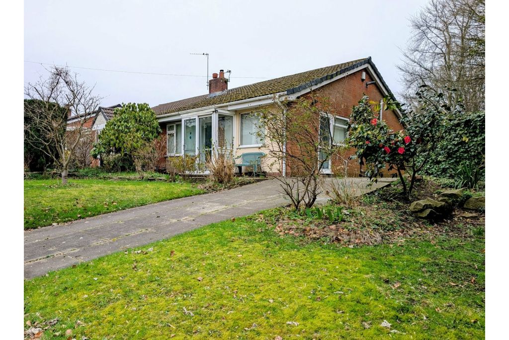 Property photo 3 of 32