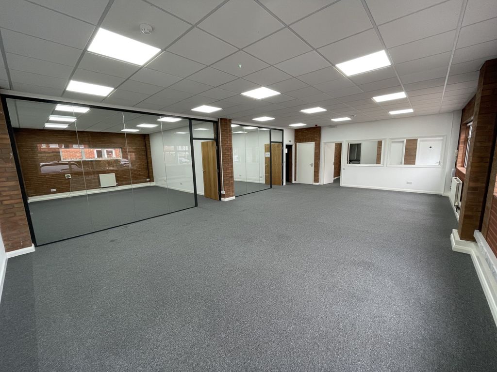 Property photo 2 of 3