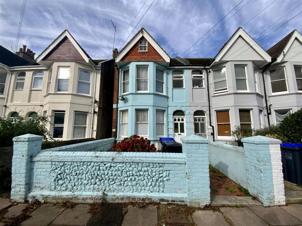 Property photo 1 of 1