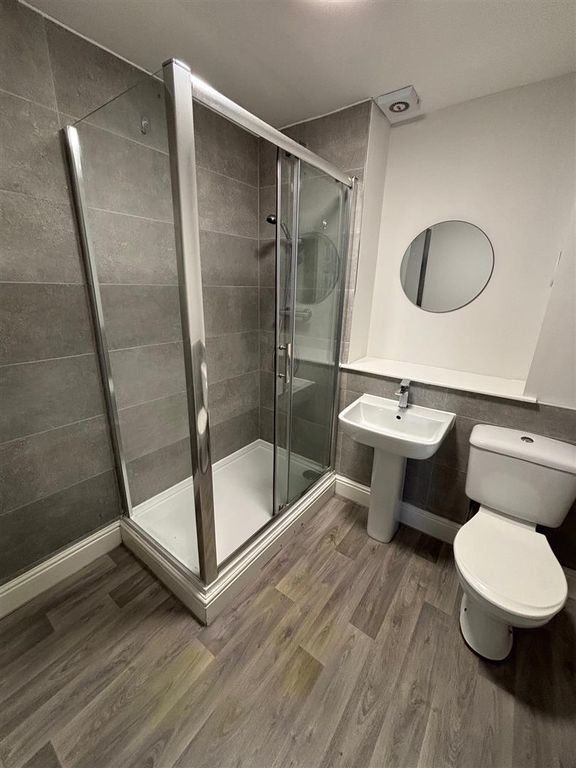 Property photo 3 of 8 3m.Jpg