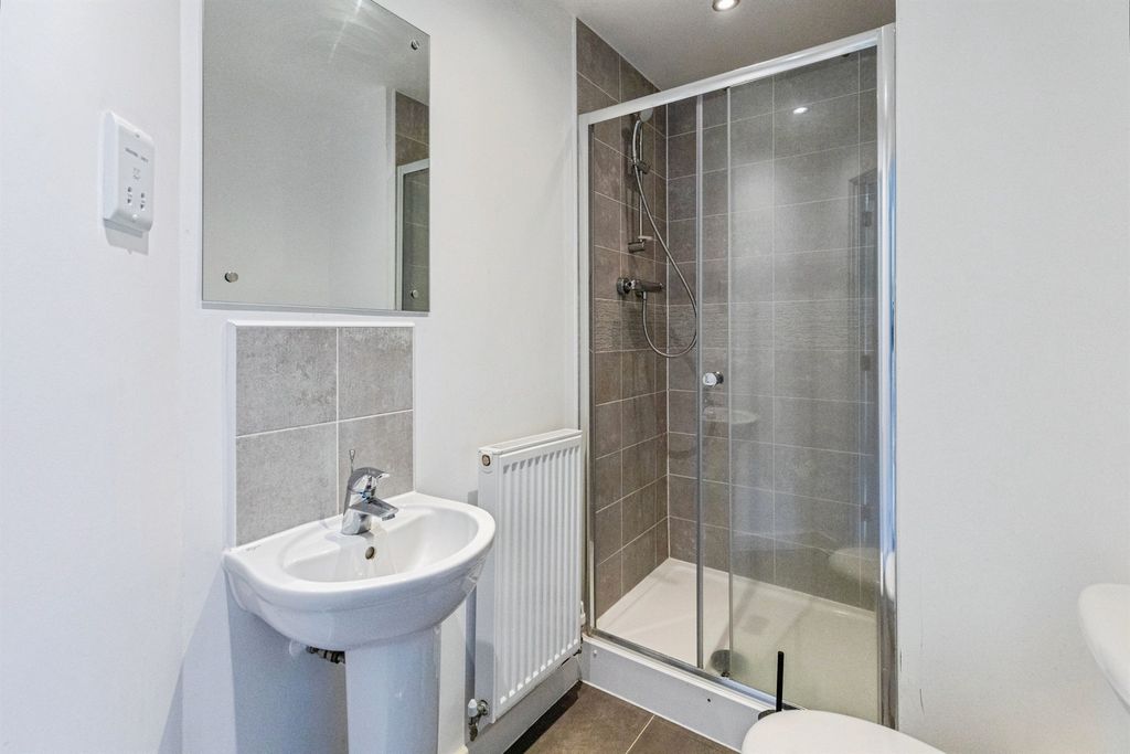 Additional image 16 of 2 bed flat for saleNina Carroll Way, Kettering NN15