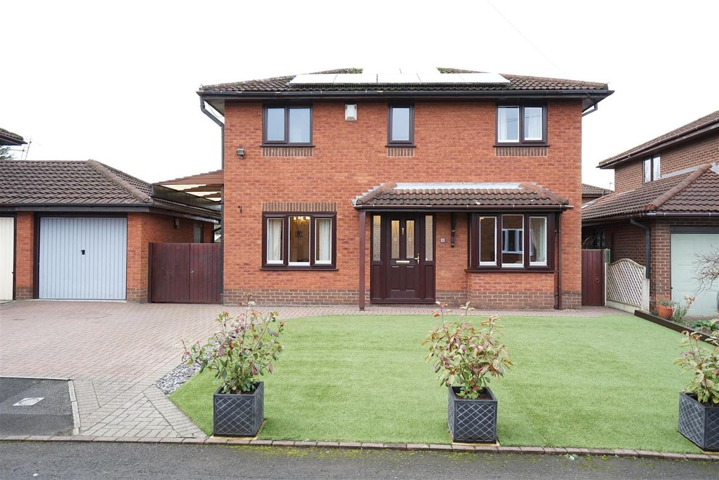 Property photo 1 of 35