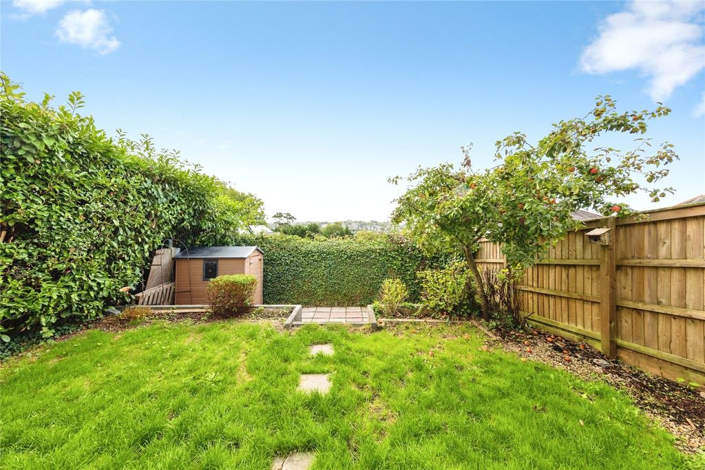 Property photo 3 of 25 Picture No. 37